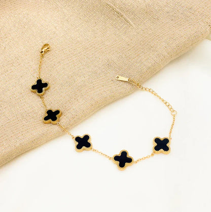 ﻿  Midnight Clover